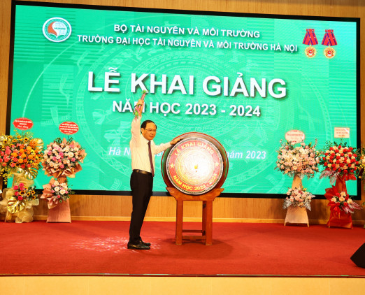 Thứ trưởng Lê Công Thành dự Khai giảng năm học 2023 - 2024 Các trang mạng đánh bạc online
 